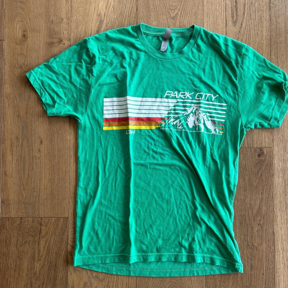 Grass green Park City t shirt